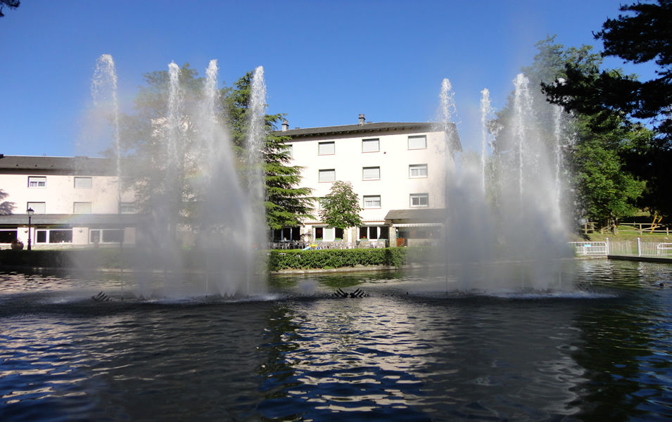 Hotel La Pardina Sabiñánigo Kültér fotó