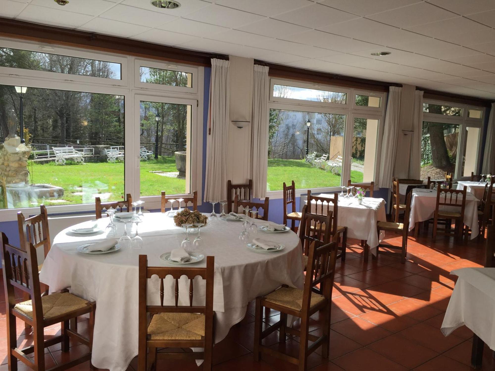 Hotel La Pardina Sabiñánigo Kültér fotó